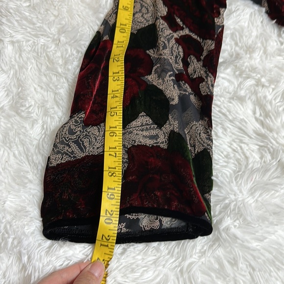 Vintage Aris A Burnout Top Asian Style-Mandarin Collar and Velvet Frog Fasteners - Picture 12 of 14